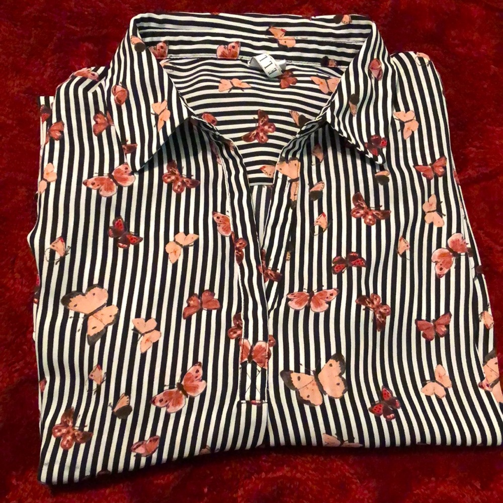 Striped top with butterflies